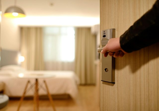 Seasonal Bedding Switches to Delight Your Guests Seasonal